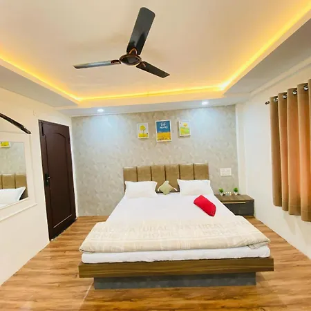 Hotel Staymore Premium Rooms And Ac Dorms Maheshwar Exterior photo
