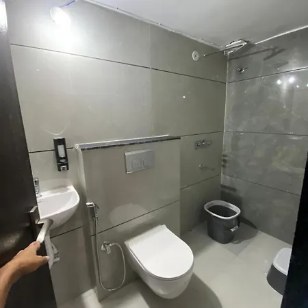 Hotel Staymore Premium Rooms And Ac Dorms Maheshwar Exterior photo