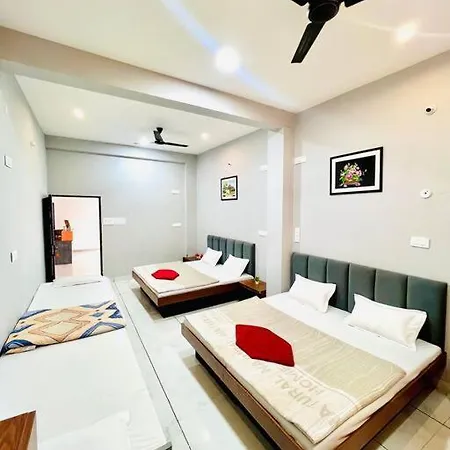 Hotel Staymore Premium Rooms And Ac Dorms Maheshwar Exterior photo