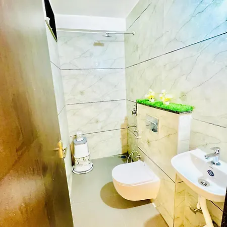 Hotel Staymore Premium Rooms And Ac Dorms Maheshwar Exterior photo