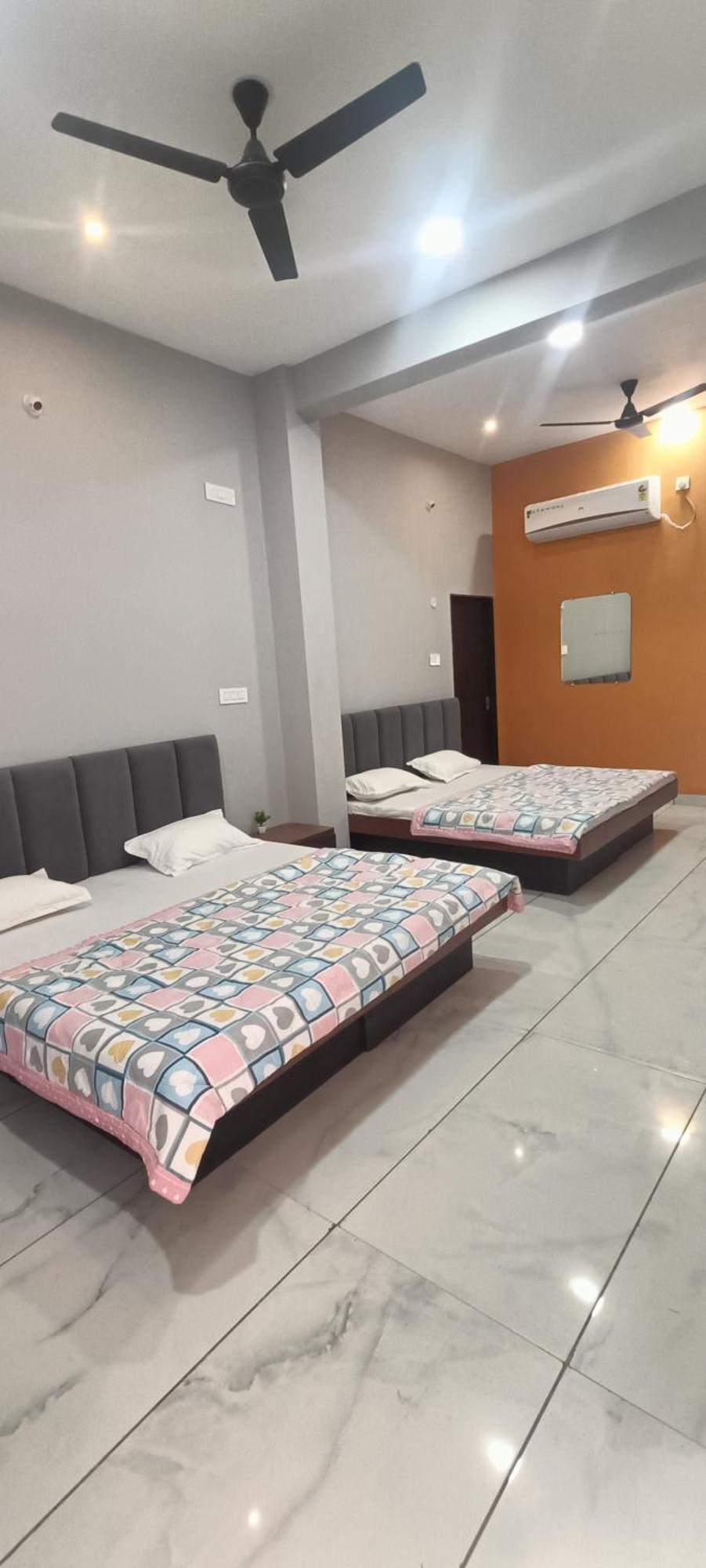 Homestay Staymore Premium And Ac Dorms Maheshwar