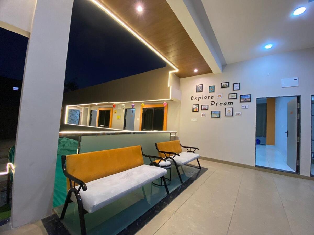 Homestay Staymore Premium And Ac Dorms